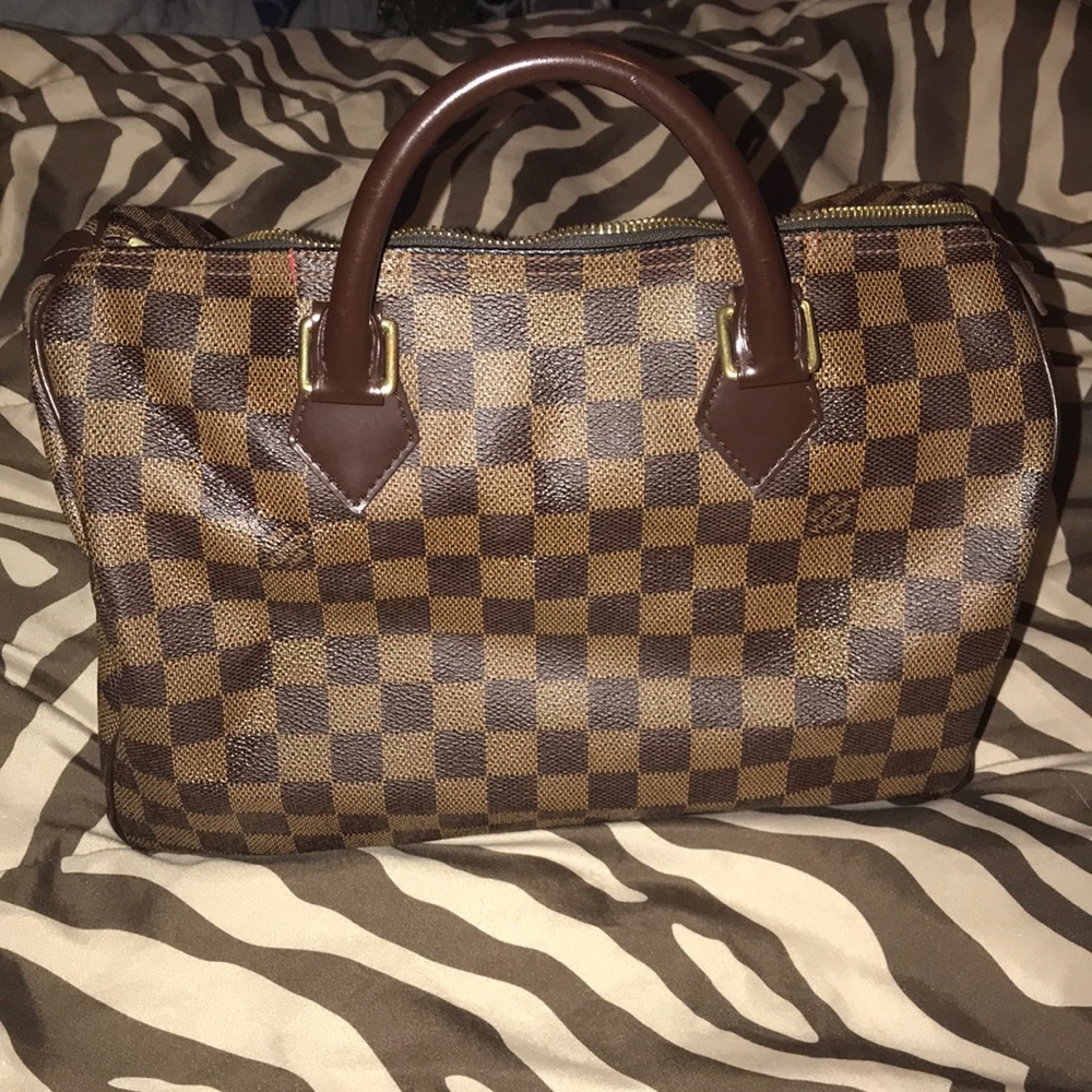Louis Vuitton  damier speedy 30 real authentic
